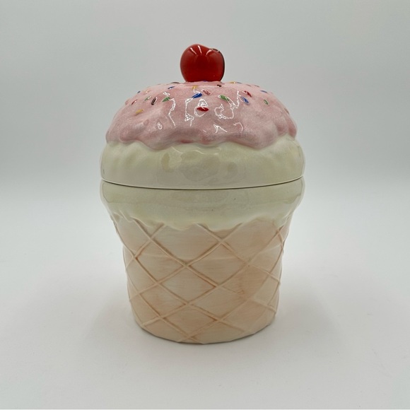 Ceramic Vanilla Cake Ice Cream Cone Cookie Jar Sprinkles & Cherry Lid Top 9.5"
